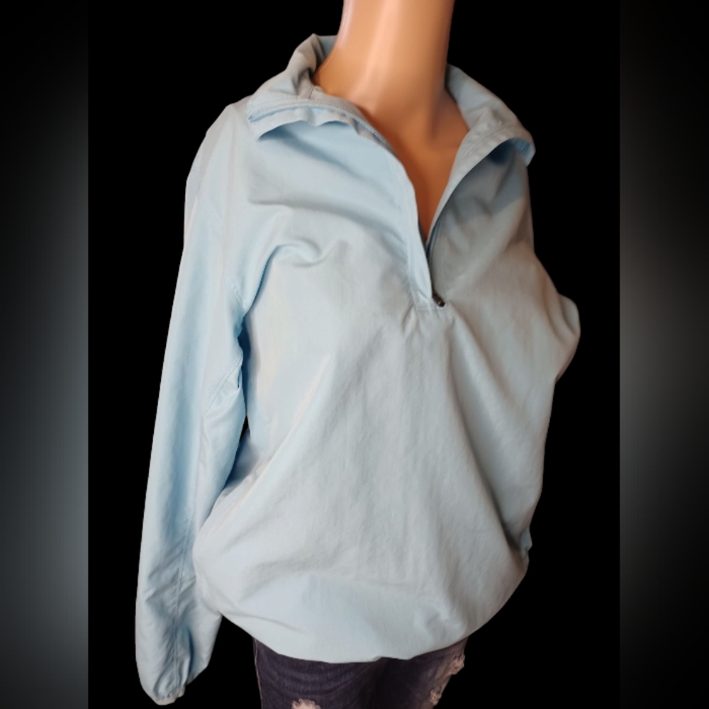 Lady Hagen Light Blue Women's Pullover Top Small